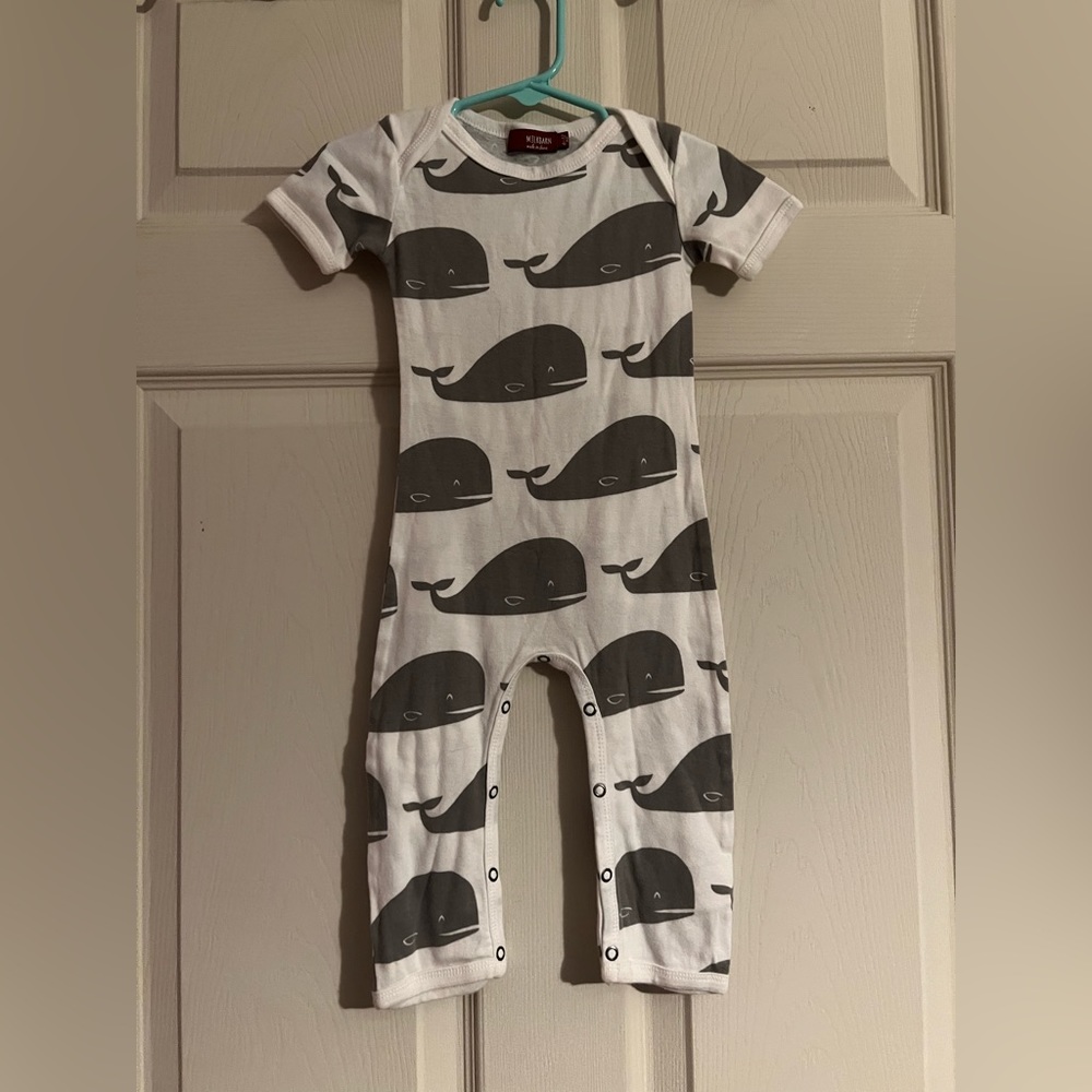 Milkbarn romper, one piece, size 6-12 months, white with gray whales